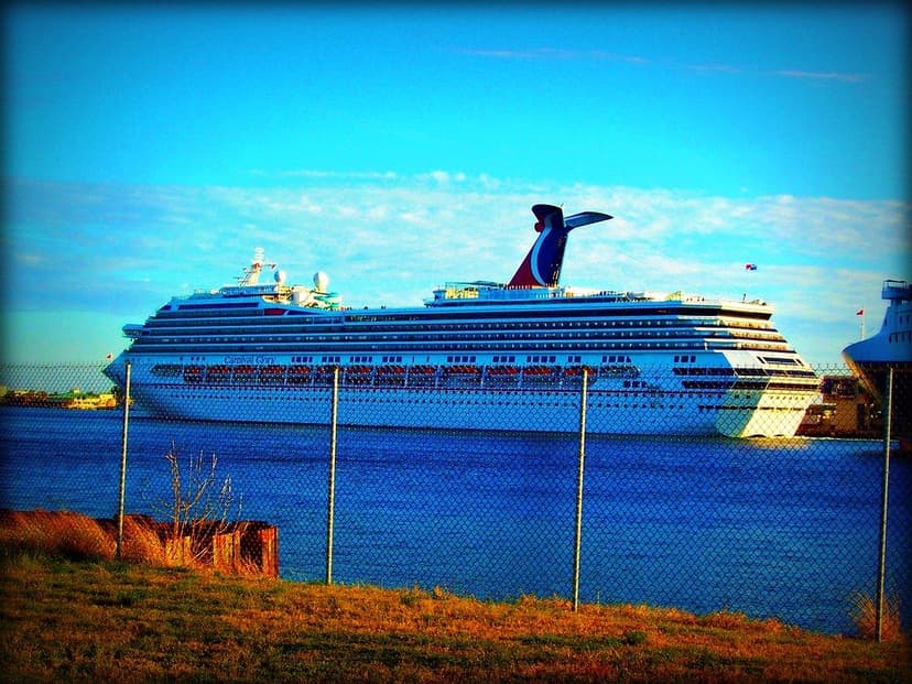 Carnival Glory